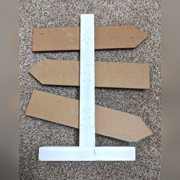 Holiday Sign - Picture 2 of 3